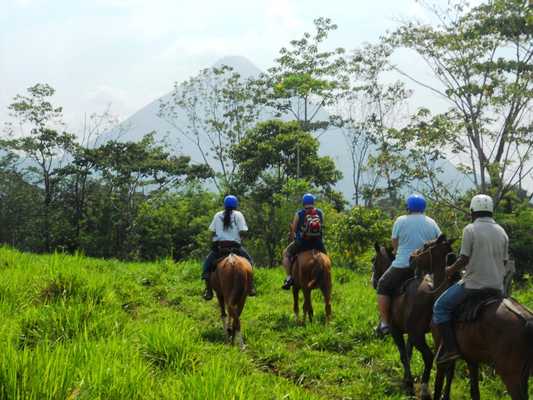 La Fortuna Waterfall Maleku Horseback Ride