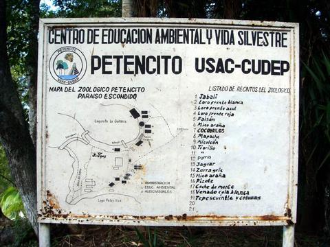 Lake Petén Itzá Zoo and Actún Kan Caves Tour Guatemala