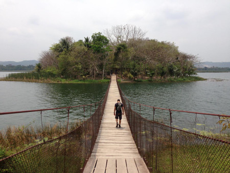Lake Petén Itzá Zoo and Actún Kan Caves Tour photo 3