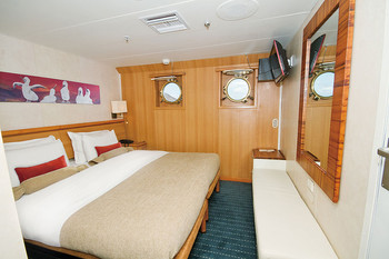 Luxury Galápagos Legend Cruise Galápagos Islands photo 3