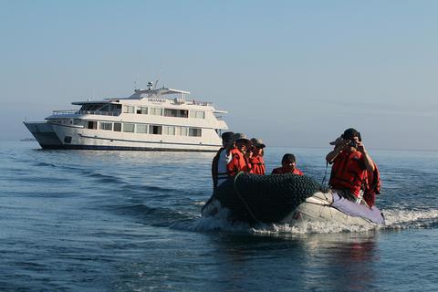 Crucero FC Millennium Islas Galápagos