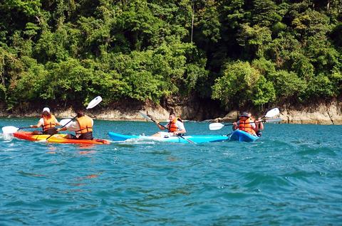 Ocean Kayaking and Snorkeling Manuel Antonio Costa Rica