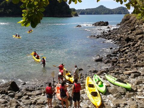 Kayak en el Mar Costa Rica