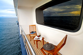 Luxury Ocean Spray Cruise Galápagos Islands photo 5