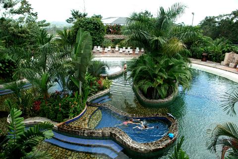 Un Día en el Baldi Hot Springs