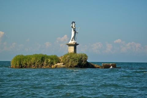 Playa Blanca & 7 Altares Tour Guatemala