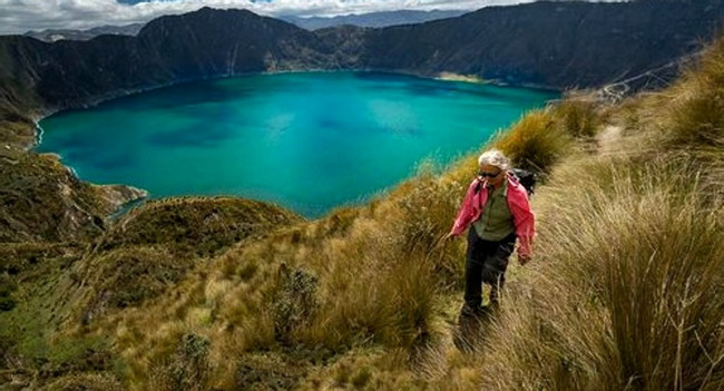 Quilotoa Lake photo