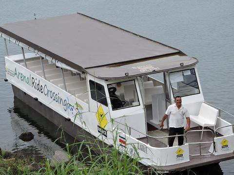 Ride Costa Rica Taxi-Boat-Taxi Costa Rica