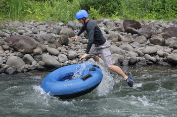 Tubing en Río Celeste photo 4