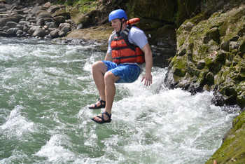 Rafting Sarapiqui River Class III-IV photo 3