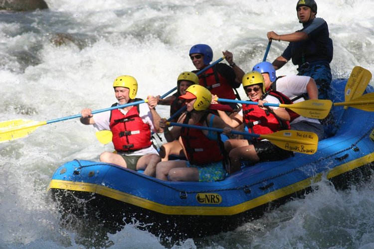 Rafting en el Río Sarapiquí photo
