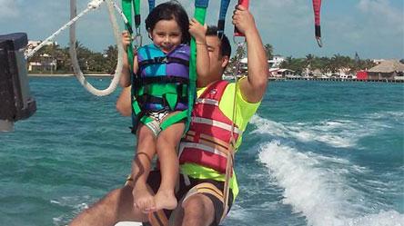 Sunset Champagne Parasail Package Tour Belize