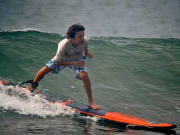 Surf Lessons at Makaha Beach in Lima photo 3
