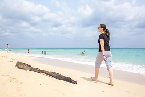 Nade en las Playas del Este Cuba