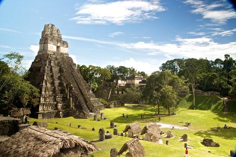 Desde Antigua hacia el Parque Nacional Tikal