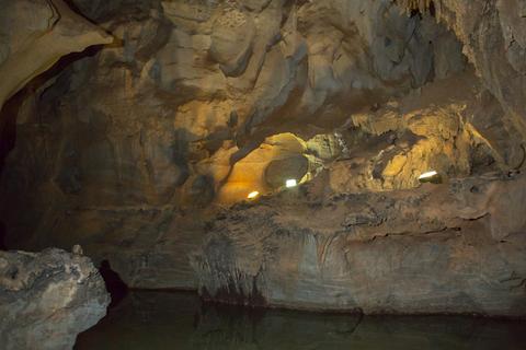 Cigar Tour and Viñales Valley Hike Cuba