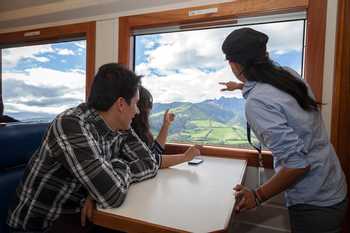 Volcanoes Full-Day Tour