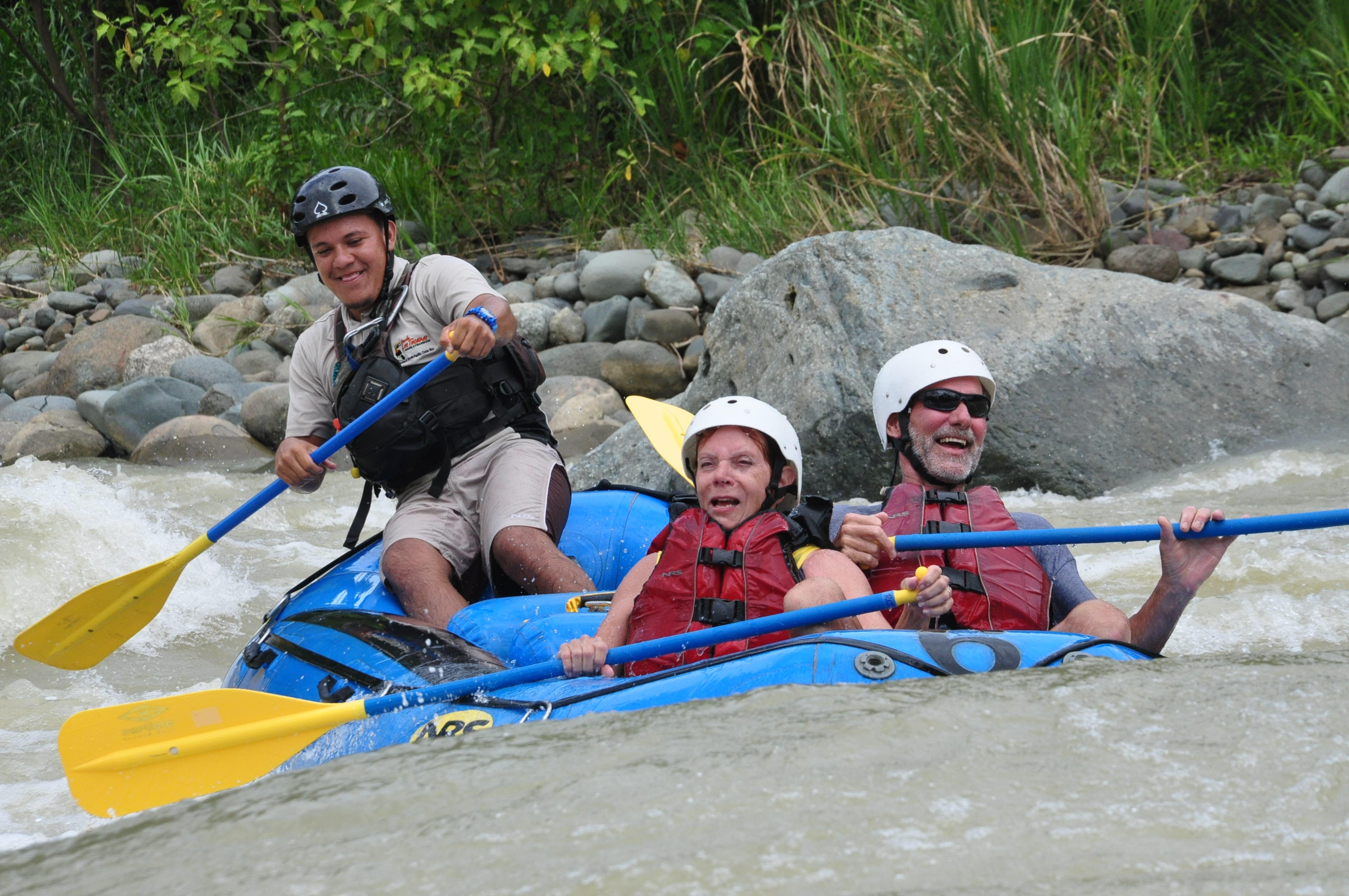 Naranjo River Rafting Manuel Antonio, Costa Rica