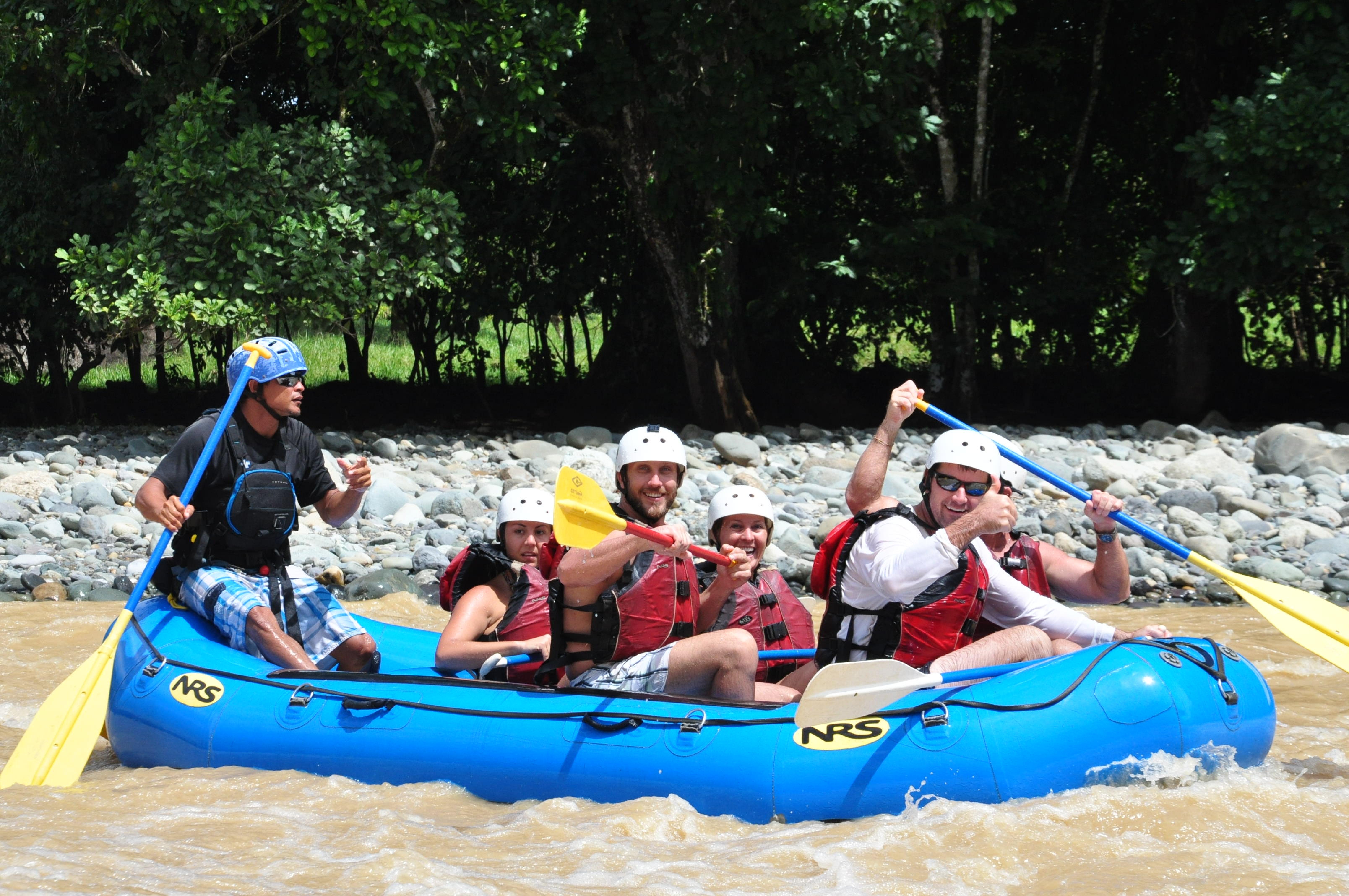 Rafting en el Río Naranjo Manuel Antonio, Costa Rica