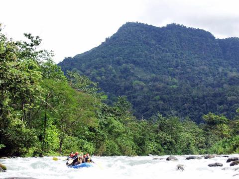 Rafting on the Savegre River Costa Rica