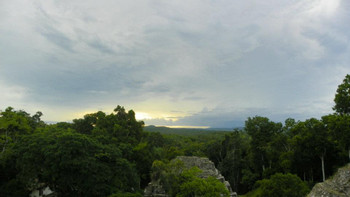 Un Día En Yaxhá & Topoxté photo 5