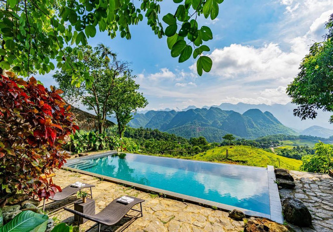 Pu Luong Retreat photo