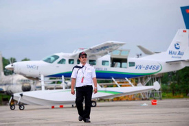 Z - Sightseeing over Da Nang by Seaplane