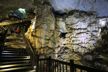 Paradise Cave Adventure photo 4