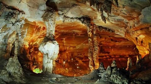 Dong Hoi City to Phong Nha Cave
