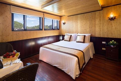 Syrena Cruise Vietnam