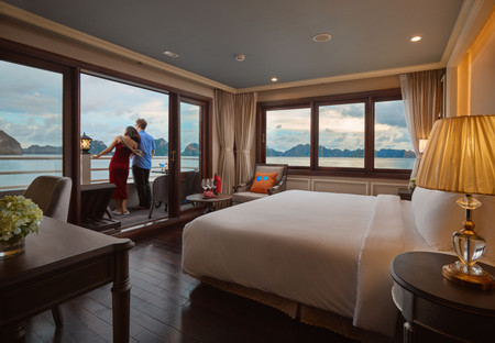 Bai Tu Long Bay 2 Day, 1 Night Cruise photo 3