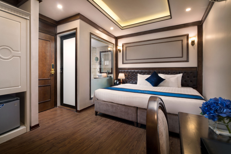 Alisa Hotel Hanoi  photo