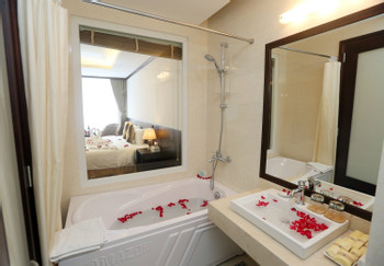Lenid Hotel 54 Tho Nhuom  photo 4