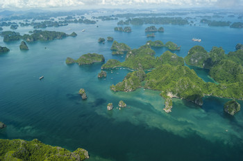Seaplane Hanoi to Halong Bay  photo 3