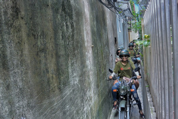 Hanoi Foodie Tour by Motorcycle photo 2