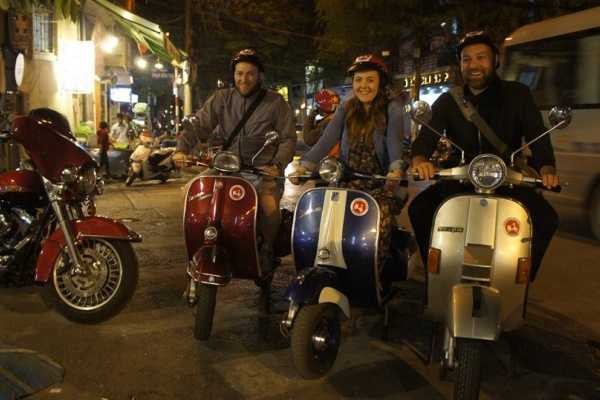 Vespa Tour of Hanoi After Dark