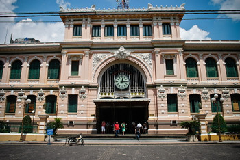 Group Tour of Ho Chi Minh City