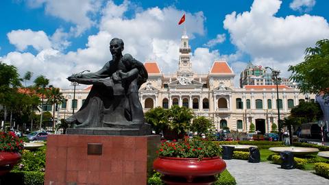 Group Tour of Ho Chi Minh City Vietnam