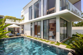 Wyndham beachfront resort and villas photo 2