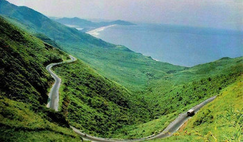 Hoi An Drive to Hue photo 5