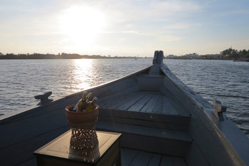 Romantic Dining - Sunset Boat Trip on Hoi An River photo 4