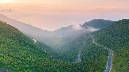 Hue Imperial Sites and Scenic Drive to Hoi An photo 2