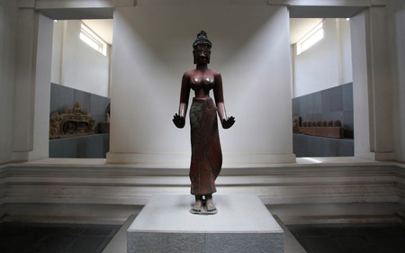 Hue to Da Nang