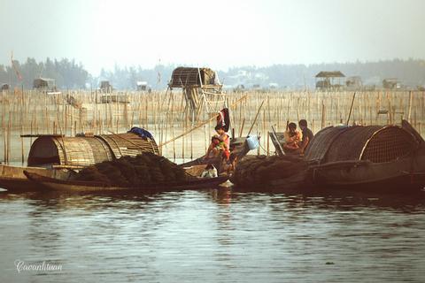 Chuon Lagoon Tour and Seafood Dinner Vietnam