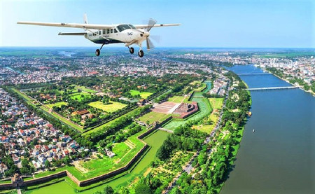 Sightseeing over Hue by Seaplane  photo 3