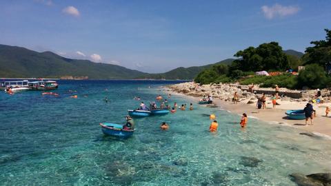 Islands and Snorkeling Tour Vietnam