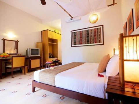 Bamboo Villa