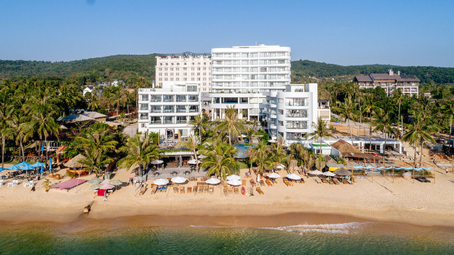 Sunset Beach Resort and Spa photo