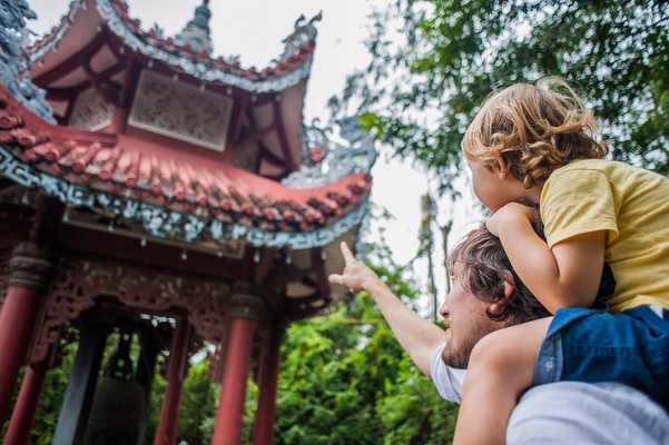 Our Family Week in Vietnam, Vietnam