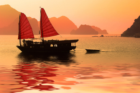 We MUST See...Vietnam Together